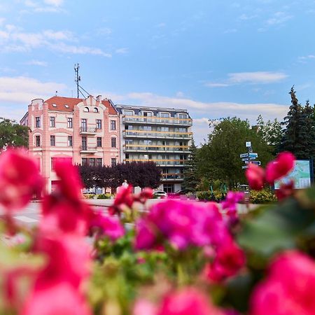 Golden Hour Apartments- Plac Slowianski 36 Świnoujście Екстериор снимка